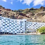Pambnb - Modern Beachfront Hideaway Apartamento