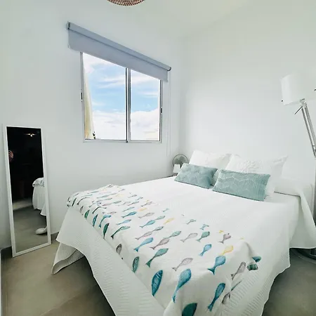 Pambnb - Modern Beachfront Hideaway סנטה קרוז דה טנריף